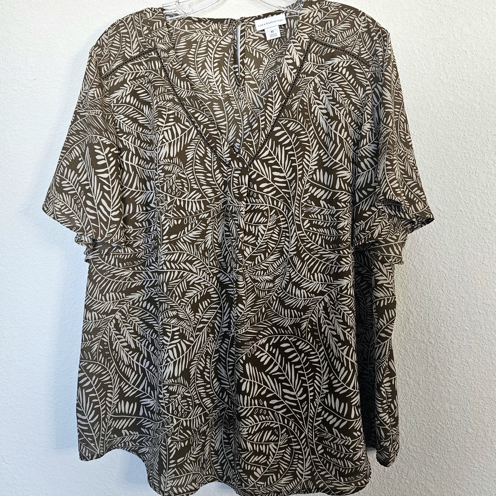 Liz Claiborne Leaf Pattern Top in Brown and White